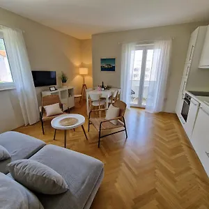 Josipa , Baška Chorwacja