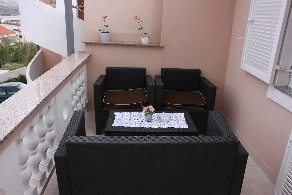 Apartments Tanja & Josipa Pag Island 0*, Pag Town
