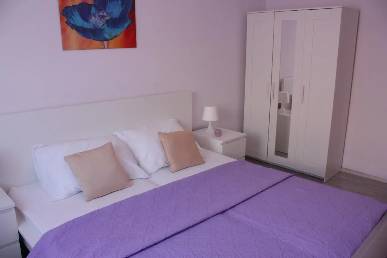 Apartments Tanja & Josipa Pag Island 0*, Pag Town