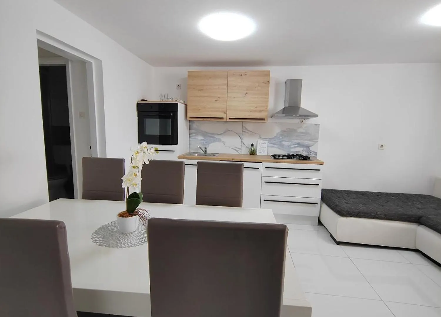 Apartments Tanja & Josipa Pag Island Pag Town